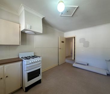 New Carpets, New Blinds and A/C to be installed - Photo 3