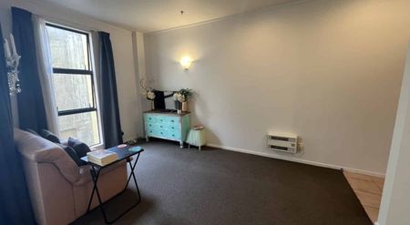 ONE BEDROOM APARTMENT - CENTRAL CITY - Photo 3