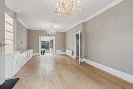 5 bedroom terraced house to rent - Photo 3
