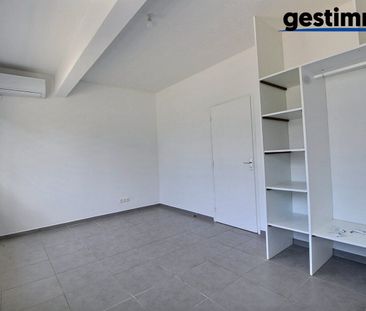 Location Appartement 2 pièces 37m² MACOURIA 97355 - Photo 1