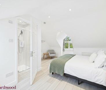 1 bedroom in a house share to rent - Photo 2