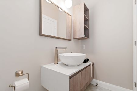 For Lease - 16 Melville Drive, Barrhaven, Ontario - Photo 2