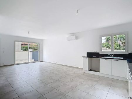 Maison neuve type 4 avec terrasse et jardin - Photo 4