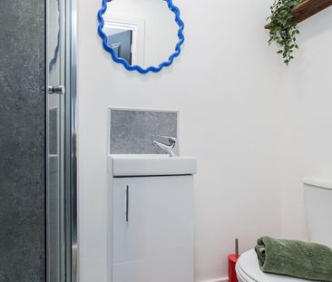 Fife Street, Nuneaton, CV11 5PW - Photo 2