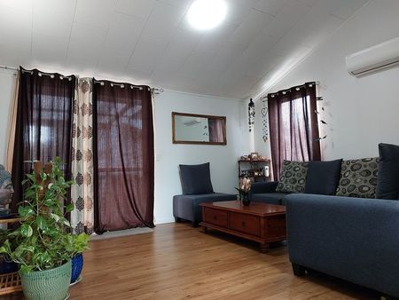 Modern, Warm & Private — Renovated 3 Bedroom Home! - Photo 3