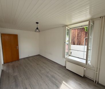 Rez de chaussée - Appartement pratique et abordable avec place de p... - Foto 4