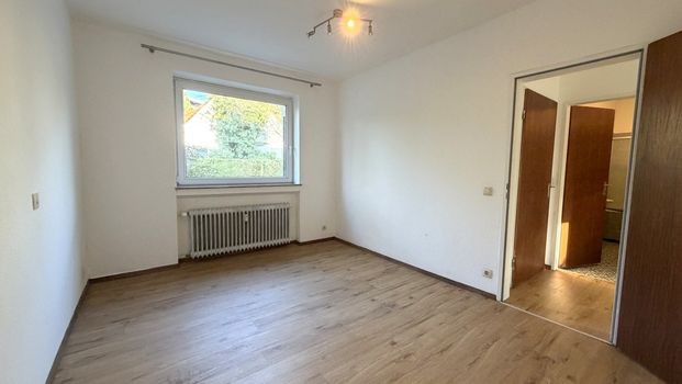 Bezugsfreie 2-Zimmer-Wohnung im Erdgeschoss mit Terrasse und Einbauküche in Oldenburg/Dobbenviertel - Photo 1