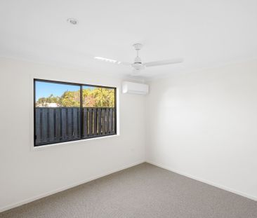 SPACE, STYLE, AND EASY LIVING AT 2 VALHALLA STREET! - Photo 2