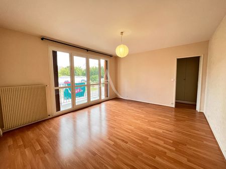 Location Appartement 1 pièce 32m² - Photo 3