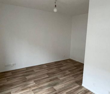 METZ GARE -STUDIO RENOVE - 22 M2 - APPARTEMENT CONVENTIONNE APL - Photo 4