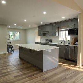 Beautiful Newly Renovated Single-Family Home for Rent! - Photo 3