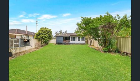 Family Home in a Convenient Location - Photo 4