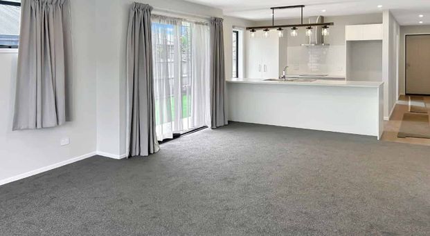 MASTERTON - 3 BEDROOM - Photo 1