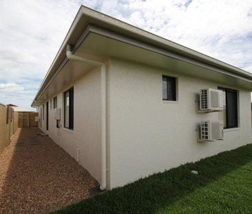 10 Epping Way, Mount Low - Photo 5