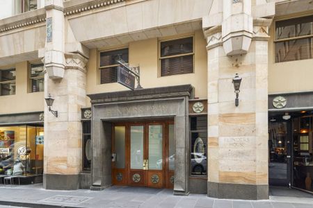 Neat Renovated apartment in Flinders Lane - Photo 4