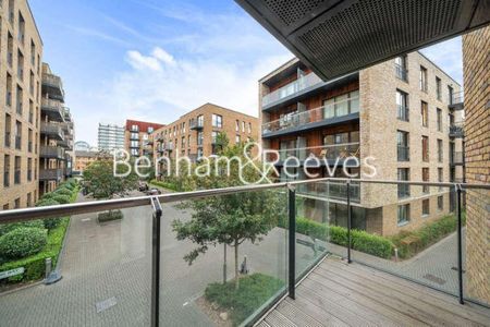 Whiting Way, Surrey Quays, SE16 - Photo 2