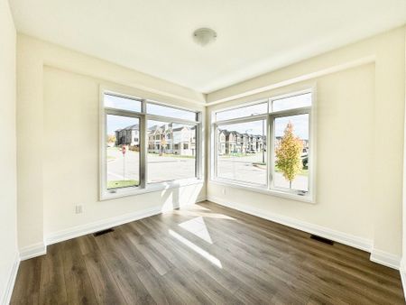 For Lease - 70 Bearberry Road Unit# Upper, Springwater, Ontario - Photo 2