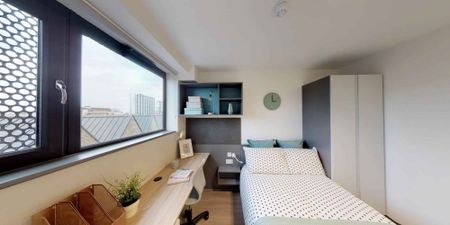 Silver Ensuite - Photo 4