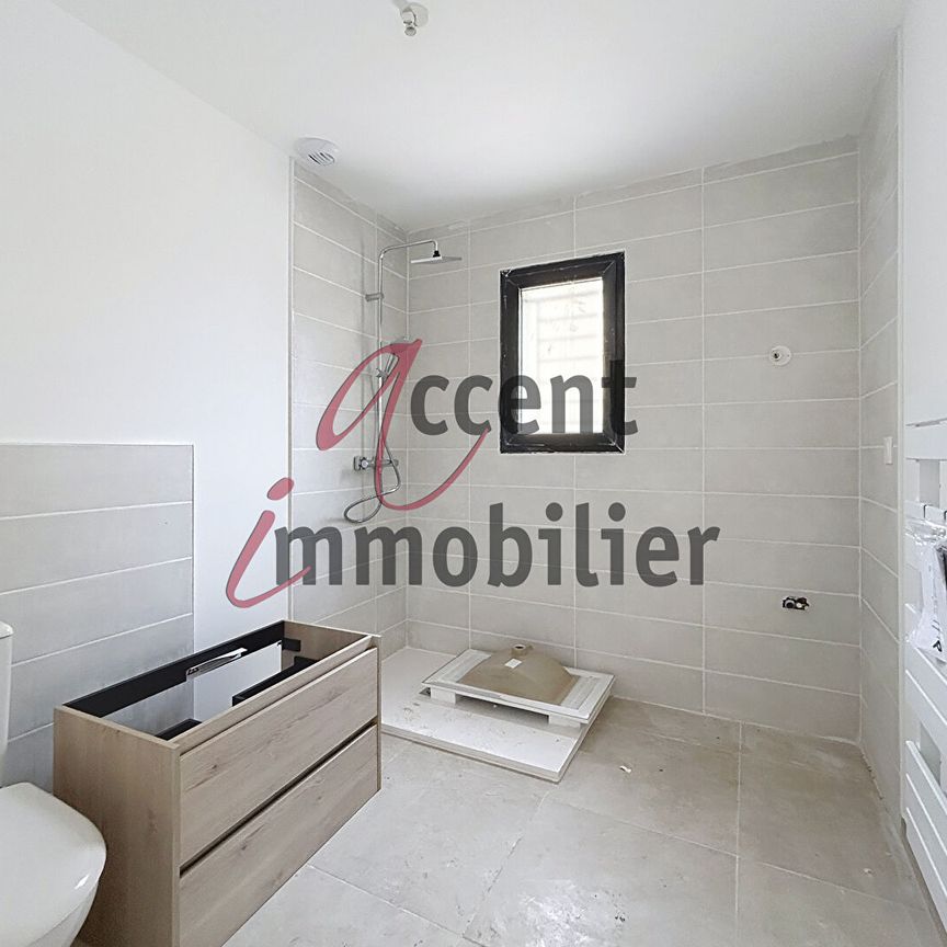 Studio 32m² avec jardinet et place de parking, - Photo 1