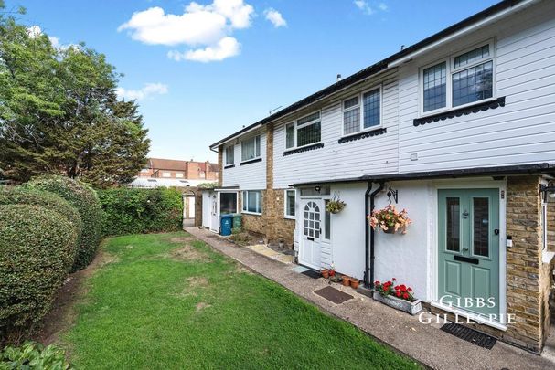 3 bedroom terraced house to rent - Photo 1