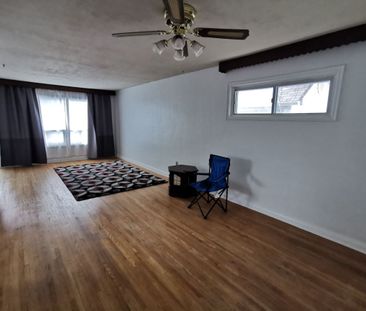 For Lease - 56 Joanna Drive Unit# Main, Toronto, Ontario - Photo 4