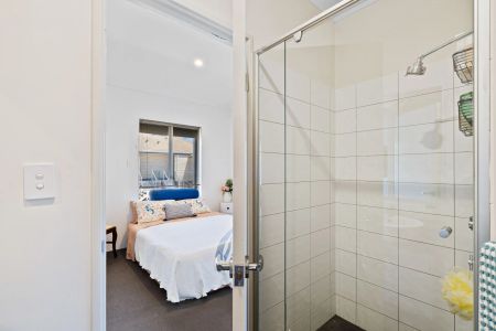 6/15 Allnutt Street, - Photo 2