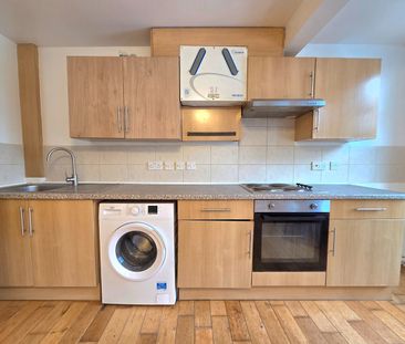 1 Bed Flat, Nightingale Grove, SE13 - Photo 5