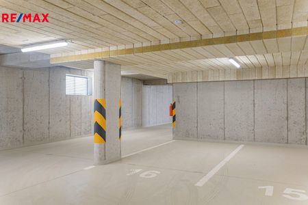 Pronájem bytu 1+kk v osobním vlastnictví 31 m², Praha 5 - Sobín - Photo 5