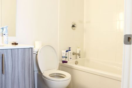 For Lease - 225 Veterans Drive Unit# 1208, Brampton, Ontario - Photo 4