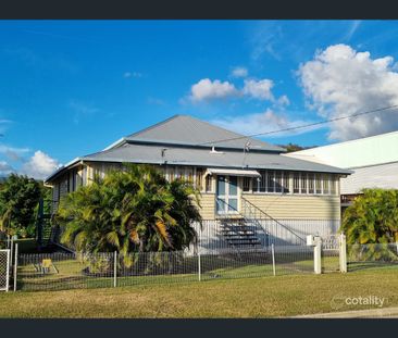 75a Kent Street, Rockhampton City, Qld 4700 - Photo 2