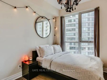 352 Front Street W #1406 - Photo 4