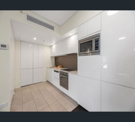 1205/510 St Pauls Terrace, Bowen Hills, Qld 4006 - Photo 1