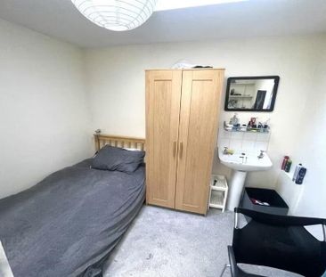 14 Meadowbank Street, Belfast, BT9 7FG - Photo 4