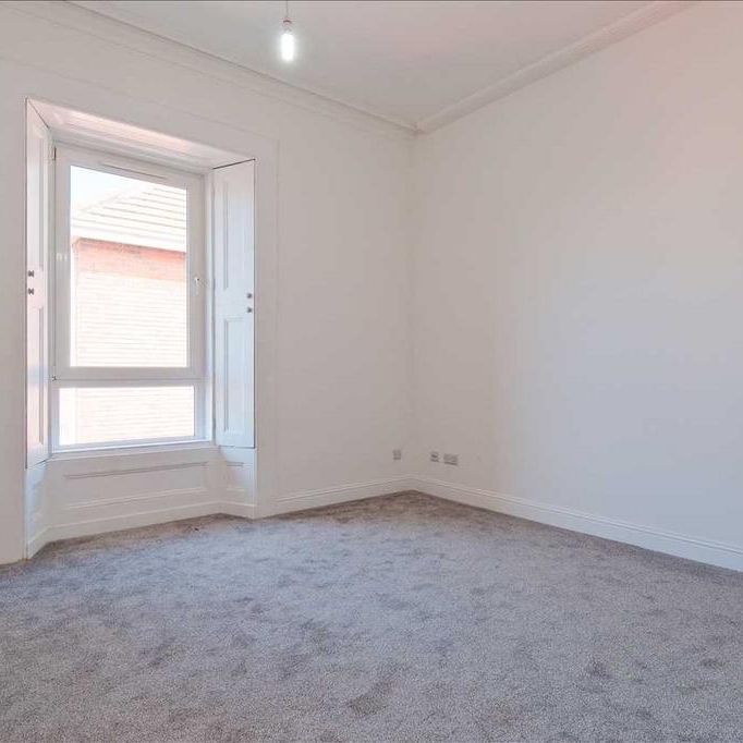 3 bedroom apartment to rent - Photo 1