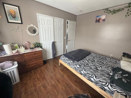 For Lease - 68 Seaside Circle Unit# Main & 2nd Level, Brampton, Ontario - Photo 4
