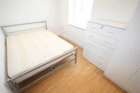 Hindes Road, Harrow - Photo 2