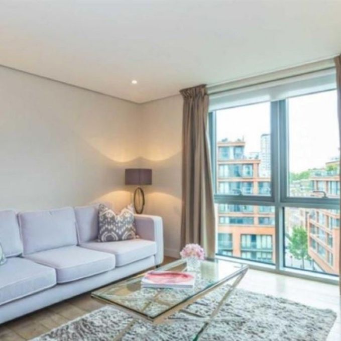 Merchant Square East, Paddington and Bayswater, London, W2 - Photo 1