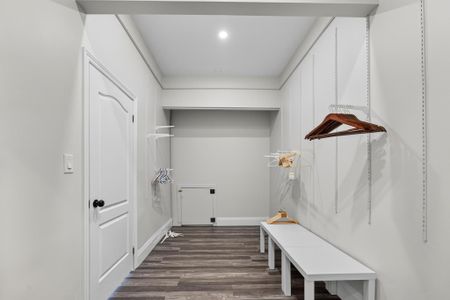 For Lease - 3 Wardrope Avenue, Hamilton, Ontario - Photo 5