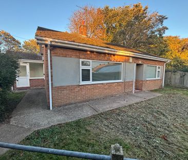 2 bedroom bungalow to rent - Photo 2