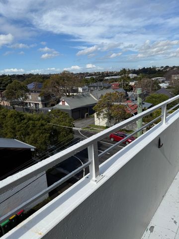 Bondi Junction - Photo 3