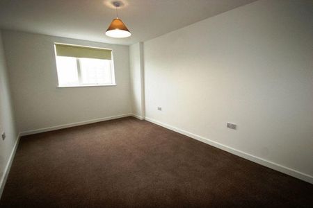 3 bedroom apartment to rent - Photo 4
