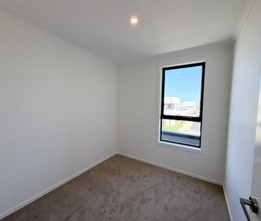 Brand New Family Living with Study & Upstairs Retreat - Photo 3