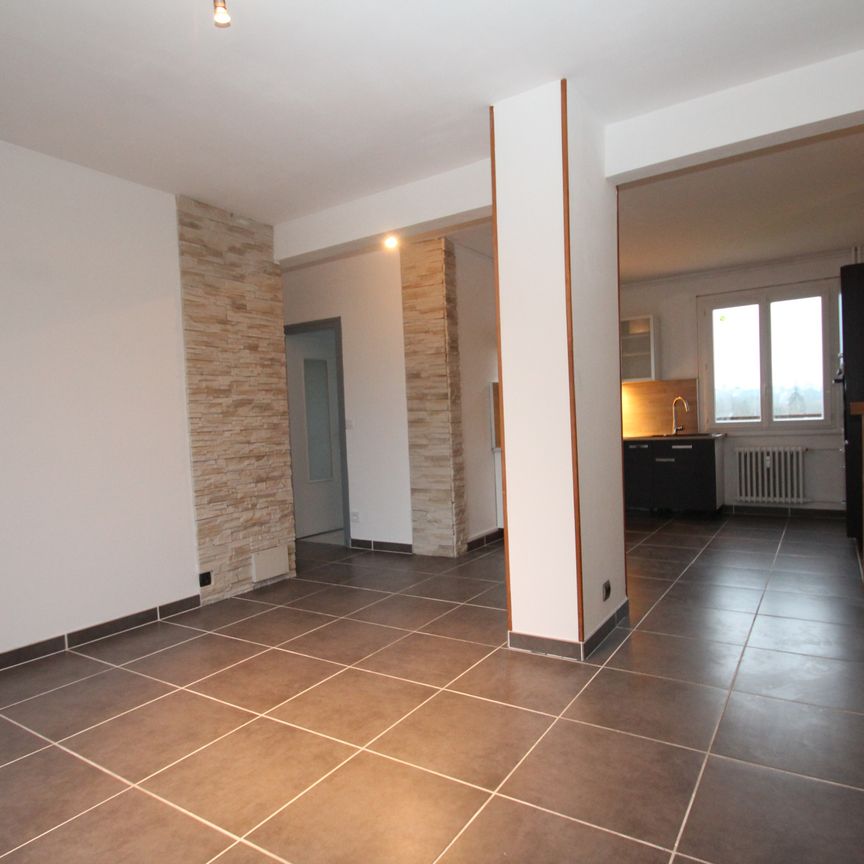 Location Appartement 3 pièces 56m² DECIZE 58300 - Photo 1