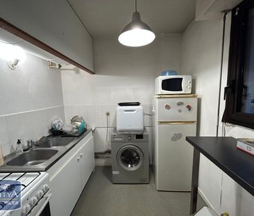 Location Appartement 2 pièces 49m² LYON 8ème - Photo 4