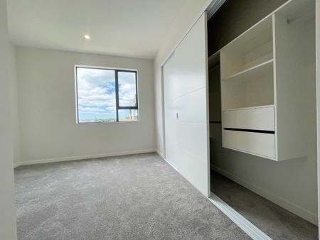 NEWLY BUILT Two bedroom home in Westgate - Photo 4