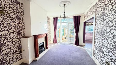 3 bedroom end of terrace house to rent - Photo 3