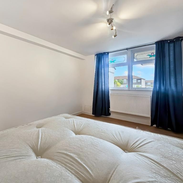 5 bedroom terraced house to rent - Photo 1