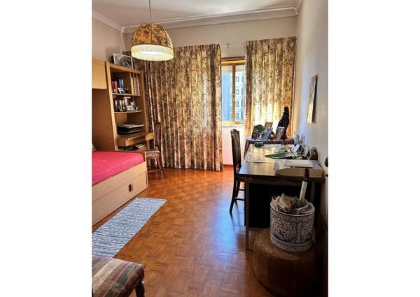 Apartamento T3 em Lisboa