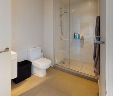 1305/35 Albert Road, Melbourne - Photo 3