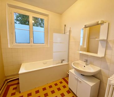 Location Appartement 2 pièces 63m² - Photo 6